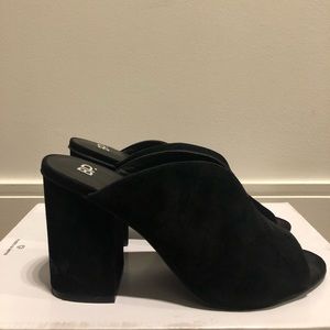 BP black heeled mules